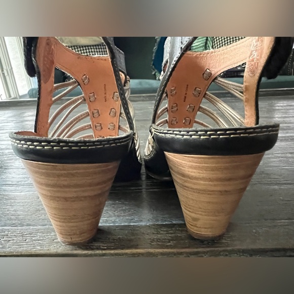 PIKOLINOS leather SZ 37 heels - Picture 7 of 7